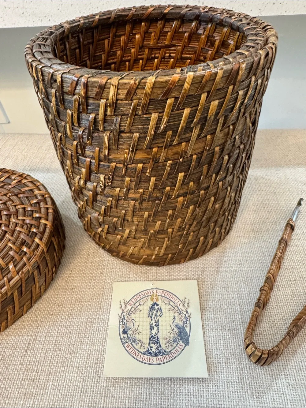 Vintage Rattan Mcm Ice (no) Bucket w Lid & Tongs Wicker Tiki Bar Coastal Barware